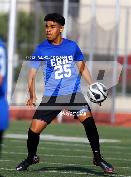 Thumbnail 2 in El Rancho vs. Lynwood (CIF SS D3 Playoffs) photogallery.