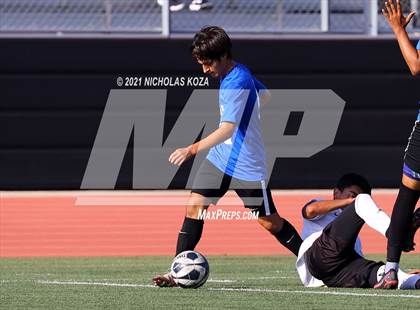 Thumbnail 3 in El Rancho vs. Lynwood (CIF SS D3 Playoffs) photogallery.