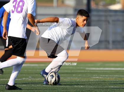 Thumbnail 2 in El Rancho vs. Lynwood (CIF SS D3 Playoffs) photogallery.