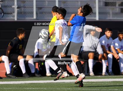 Thumbnail 1 in El Rancho vs. Lynwood (CIF SS D3 Playoffs) photogallery.