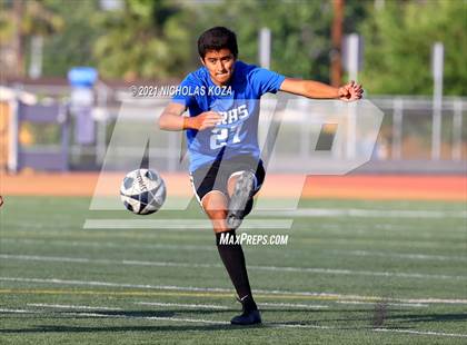 Thumbnail 3 in El Rancho vs. Lynwood (CIF SS D3 Playoffs) photogallery.