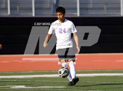 Thumbnail 1 in El Rancho vs. Lynwood (CIF SS D3 Playoffs) photogallery.