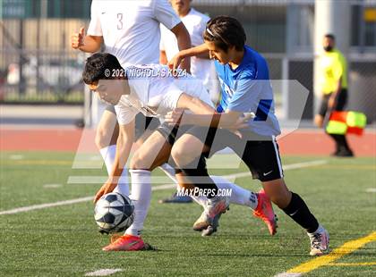 Thumbnail 3 in El Rancho vs. Lynwood (CIF SS D3 Playoffs) photogallery.