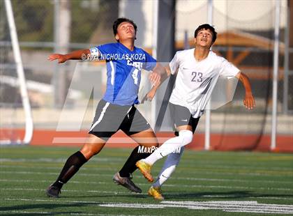 Thumbnail 2 in El Rancho vs. Lynwood (CIF SS D3 Playoffs) photogallery.