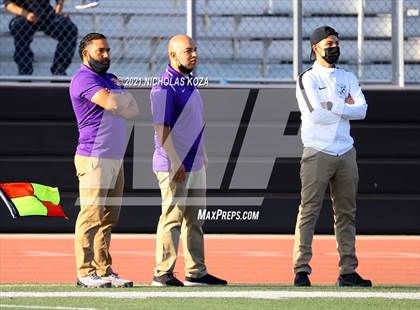Thumbnail 1 in El Rancho vs. Lynwood (CIF SS D3 Playoffs) photogallery.