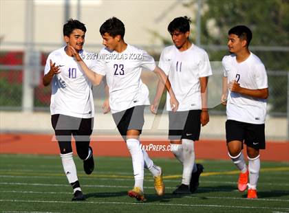 Thumbnail 3 in El Rancho vs. Lynwood (CIF SS D3 Playoffs) photogallery.