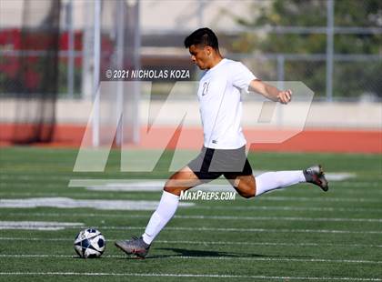 Thumbnail 3 in El Rancho vs. Lynwood (CIF SS D3 Playoffs) photogallery.