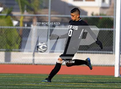 Thumbnail 1 in El Rancho vs. Lynwood (CIF SS D3 Playoffs) photogallery.