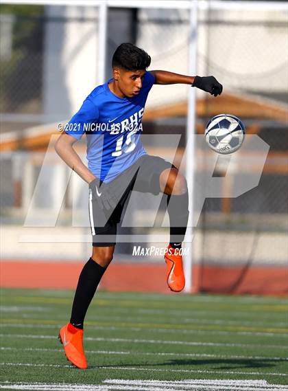 Thumbnail 2 in El Rancho vs. Lynwood (CIF SS D3 Playoffs) photogallery.
