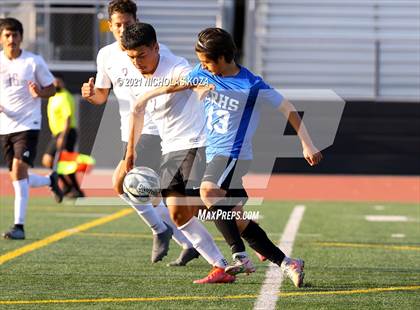 Thumbnail 2 in El Rancho vs. Lynwood (CIF SS D3 Playoffs) photogallery.