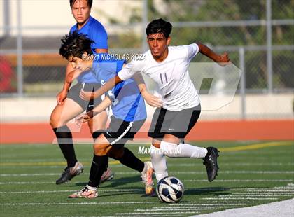 Thumbnail 2 in El Rancho vs. Lynwood (CIF SS D3 Playoffs) photogallery.