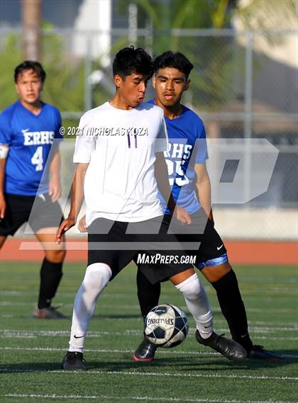 Thumbnail 1 in El Rancho vs. Lynwood (CIF SS D3 Playoffs) photogallery.