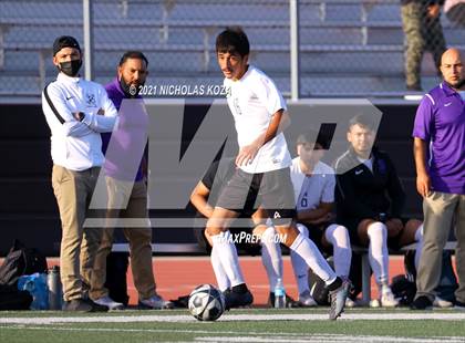 Thumbnail 3 in El Rancho vs. Lynwood (CIF SS D3 Playoffs) photogallery.