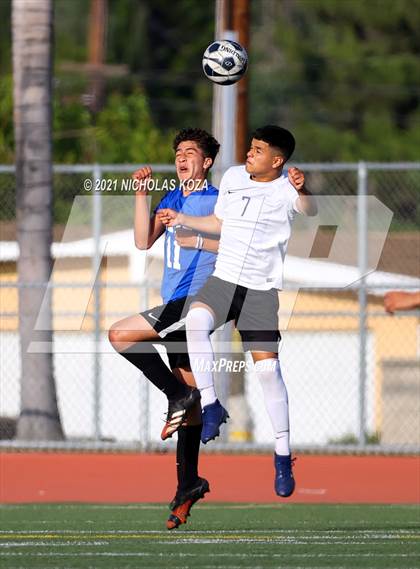 Thumbnail 1 in El Rancho vs. Lynwood (CIF SS D3 Playoffs) photogallery.