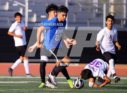 Thumbnail 3 in El Rancho vs. Lynwood (CIF SS D3 Playoffs) photogallery.