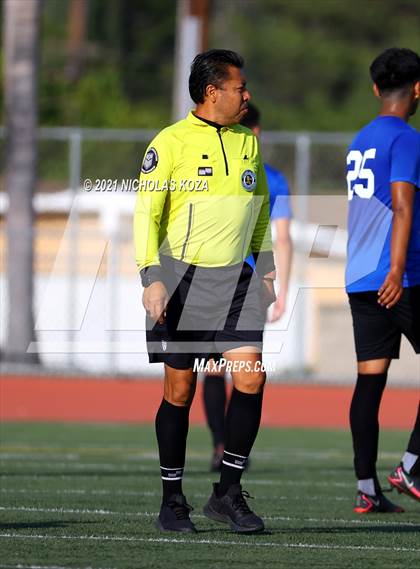 Thumbnail 3 in El Rancho vs. Lynwood (CIF SS D3 Playoffs) photogallery.
