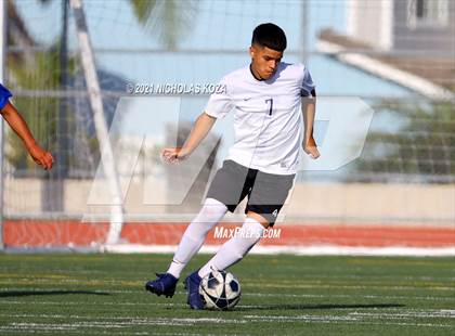 Thumbnail 3 in El Rancho vs. Lynwood (CIF SS D3 Playoffs) photogallery.