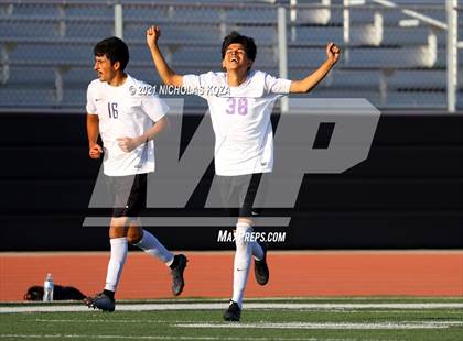 Thumbnail 1 in El Rancho vs. Lynwood (CIF SS D3 Playoffs) photogallery.