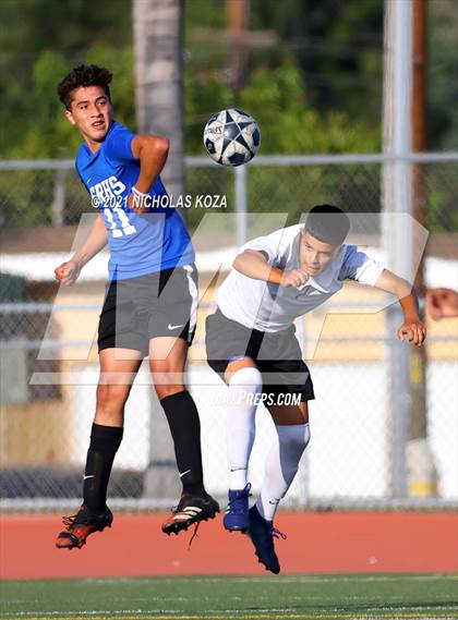 Thumbnail 3 in El Rancho vs. Lynwood (CIF SS D3 Playoffs) photogallery.