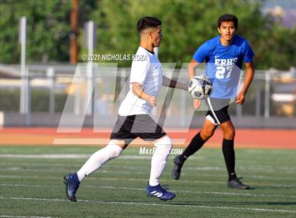 Thumbnail 1 in El Rancho vs. Lynwood (CIF SS D3 Playoffs) photogallery.