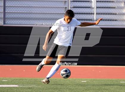 Thumbnail 1 in El Rancho vs. Lynwood (CIF SS D3 Playoffs) photogallery.