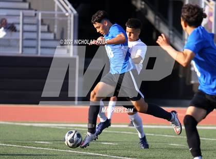 Thumbnail 1 in El Rancho vs. Lynwood (CIF SS D3 Playoffs) photogallery.