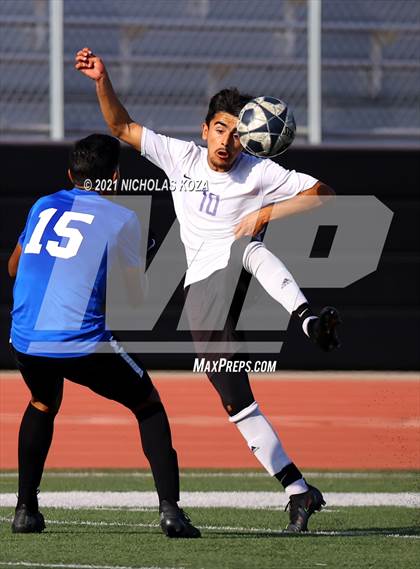 Thumbnail 1 in El Rancho vs. Lynwood (CIF SS D3 Playoffs) photogallery.