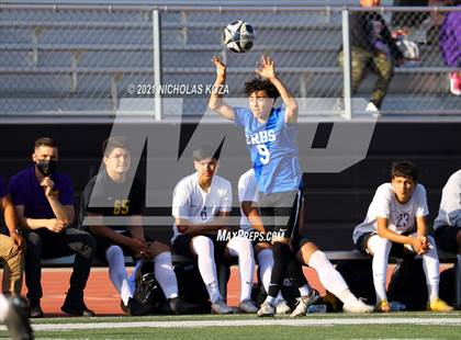 Thumbnail 2 in El Rancho vs. Lynwood (CIF SS D3 Playoffs) photogallery.