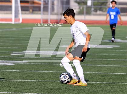 Thumbnail 3 in El Rancho vs. Lynwood (CIF SS D3 Playoffs) photogallery.