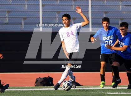 Thumbnail 3 in El Rancho vs. Lynwood (CIF SS D3 Playoffs) photogallery.