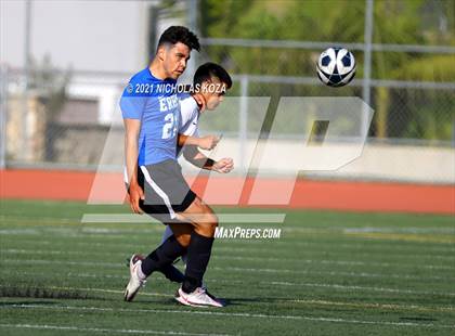 Thumbnail 1 in El Rancho vs. Lynwood (CIF SS D3 Playoffs) photogallery.