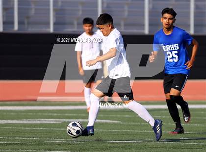 Thumbnail 2 in El Rancho vs. Lynwood (CIF SS D3 Playoffs) photogallery.
