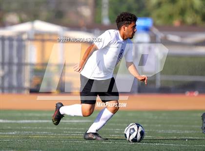 Thumbnail 2 in El Rancho vs. Lynwood (CIF SS D3 Playoffs) photogallery.