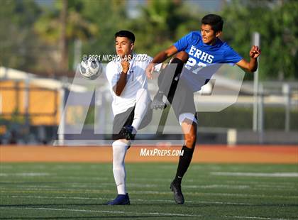 Thumbnail 1 in El Rancho vs. Lynwood (CIF SS D3 Playoffs) photogallery.