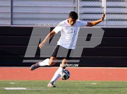 Thumbnail 2 in El Rancho vs. Lynwood (CIF SS D3 Playoffs) photogallery.