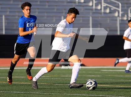 Thumbnail 2 in El Rancho vs. Lynwood (CIF SS D3 Playoffs) photogallery.