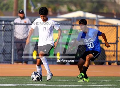 Thumbnail 1 in El Rancho vs. Lynwood (CIF SS D3 Playoffs) photogallery.