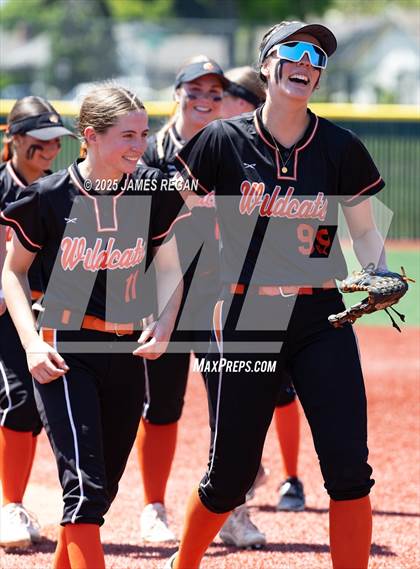 Thumbnail 2 in Palma vs Woodside (CIF CCS D4 Final) photogallery.