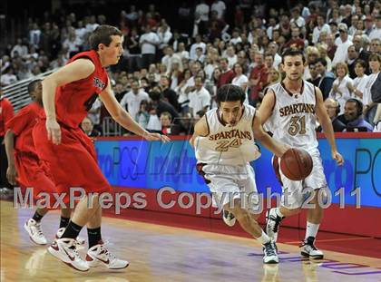 Thumbnail 3 in La Canada vs. Lutheran (CIF SoCal D3 Regional Final) photogallery.
