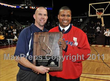 Thumbnail 1 in La Canada vs. Lutheran (CIF SoCal D3 Regional Final) photogallery.