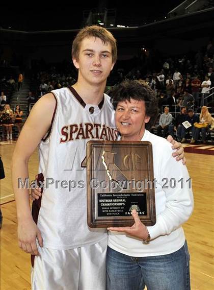 Thumbnail 1 in La Canada vs. Lutheran (CIF SoCal D3 Regional Final) photogallery.