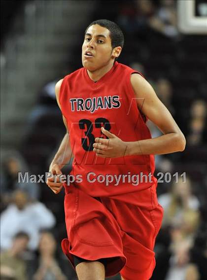 Thumbnail 3 in La Canada vs. Lutheran (CIF SoCal D3 Regional Final) photogallery.
