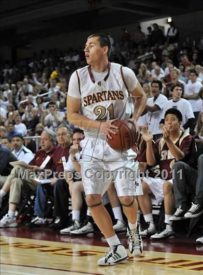 Thumbnail 3 in La Canada vs. Lutheran (CIF SoCal D3 Regional Final) photogallery.