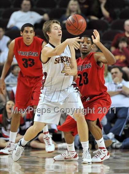 Thumbnail 1 in La Canada vs. Lutheran (CIF SoCal D3 Regional Final) photogallery.