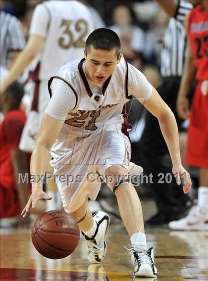 Thumbnail 2 in La Canada vs. Lutheran (CIF SoCal D3 Regional Final) photogallery.