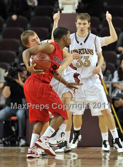 Thumbnail 1 in La Canada vs. Lutheran (CIF SoCal D3 Regional Final) photogallery.
