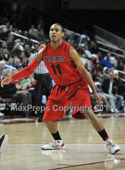 Thumbnail 1 in La Canada vs. Lutheran (CIF SoCal D3 Regional Final) photogallery.