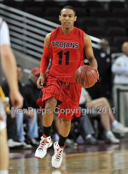 Thumbnail 1 in La Canada vs. Lutheran (CIF SoCal D3 Regional Final) photogallery.