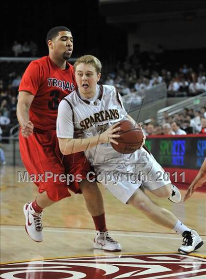 Thumbnail 1 in La Canada vs. Lutheran (CIF SoCal D3 Regional Final) photogallery.