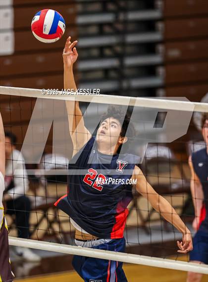 Thumbnail 1 in Viewpoint @ Crespi photogallery.